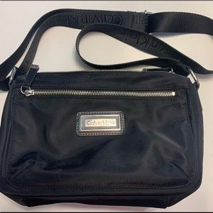 Calvin Klein crossbody bag/purse. Nylon. 10x5x4.